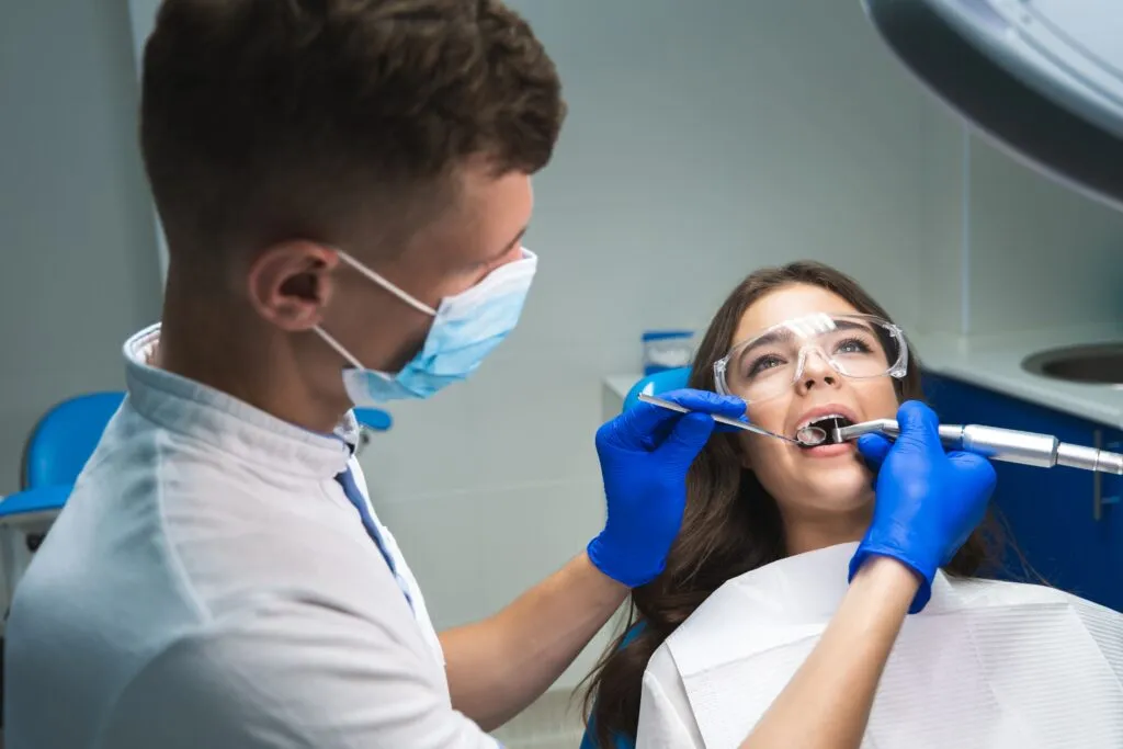 Who Is the Ideal Candidate for Laser Teeth Whitening Aylesbury?